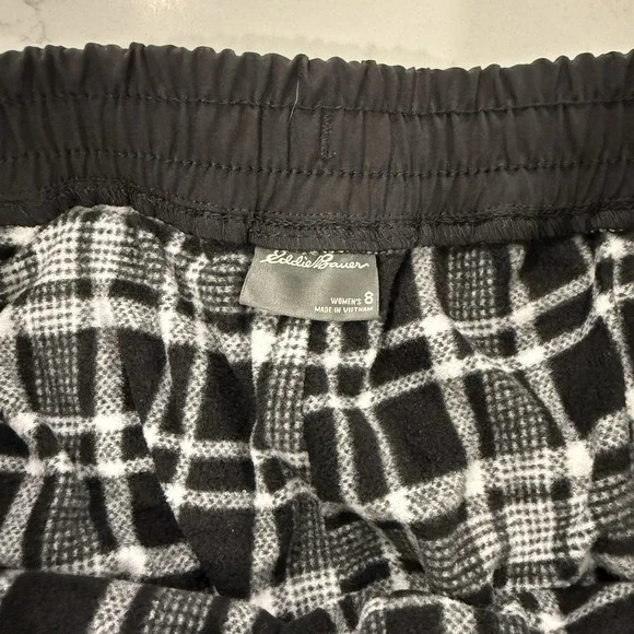 Eddie Bauer Women's Sz 8 Black Drawstring Fleece Lined Hiking Pant Zip Pockets - Picture 8 of 10